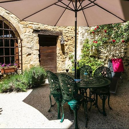 Au Coeur De Beynac, Une Maison De Caractere Avec Jardin Terrasse Ngoại thất bức ảnh